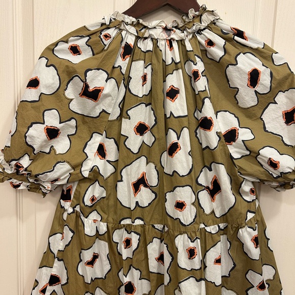 CROSBY by Mollie Burch Isabelle Dress in Meadow Green Floral, Size XS - Picture 3 of 10